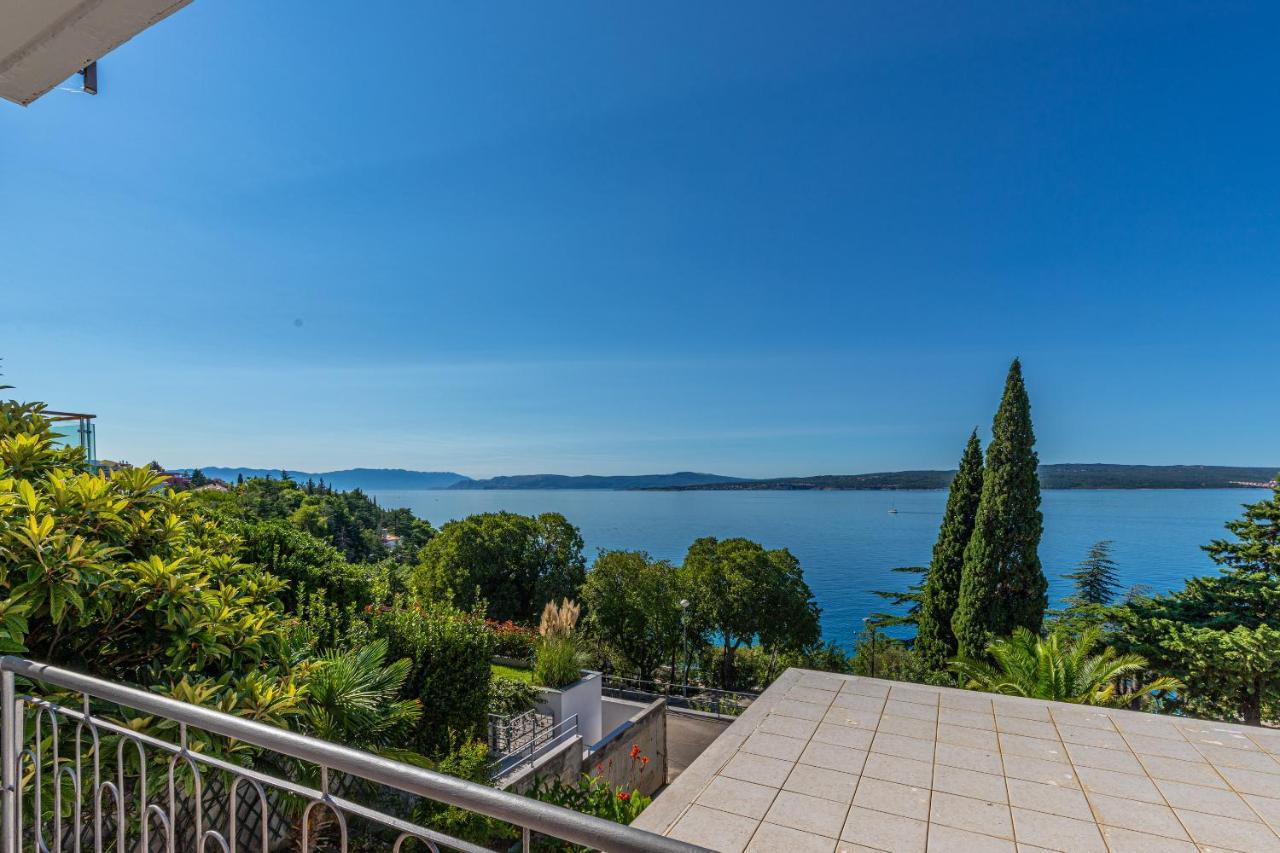 Apartmani Loki Dramalj Bagian luar foto