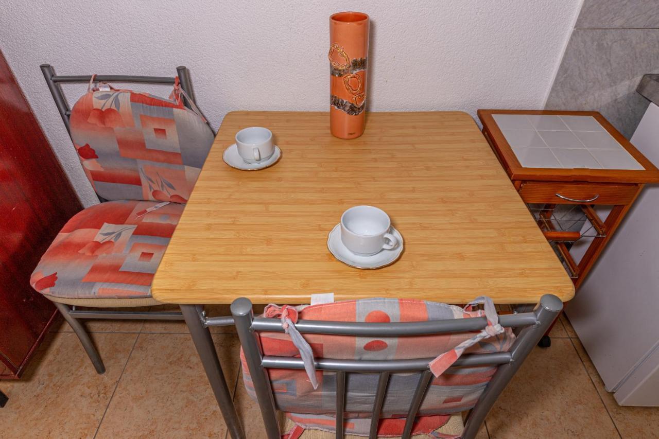 Apartmani Loki Dramalj Bagian luar foto