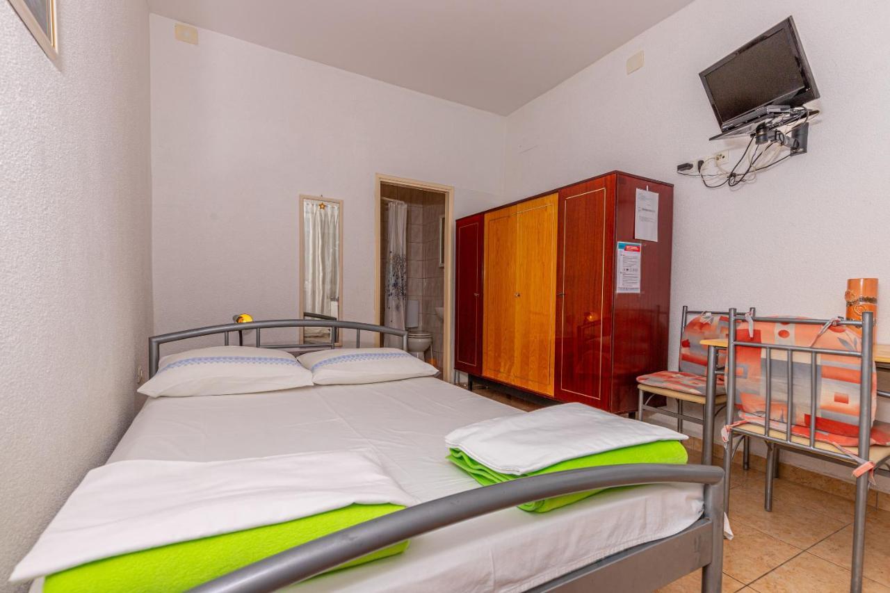 Apartmani Loki Dramalj Bagian luar foto