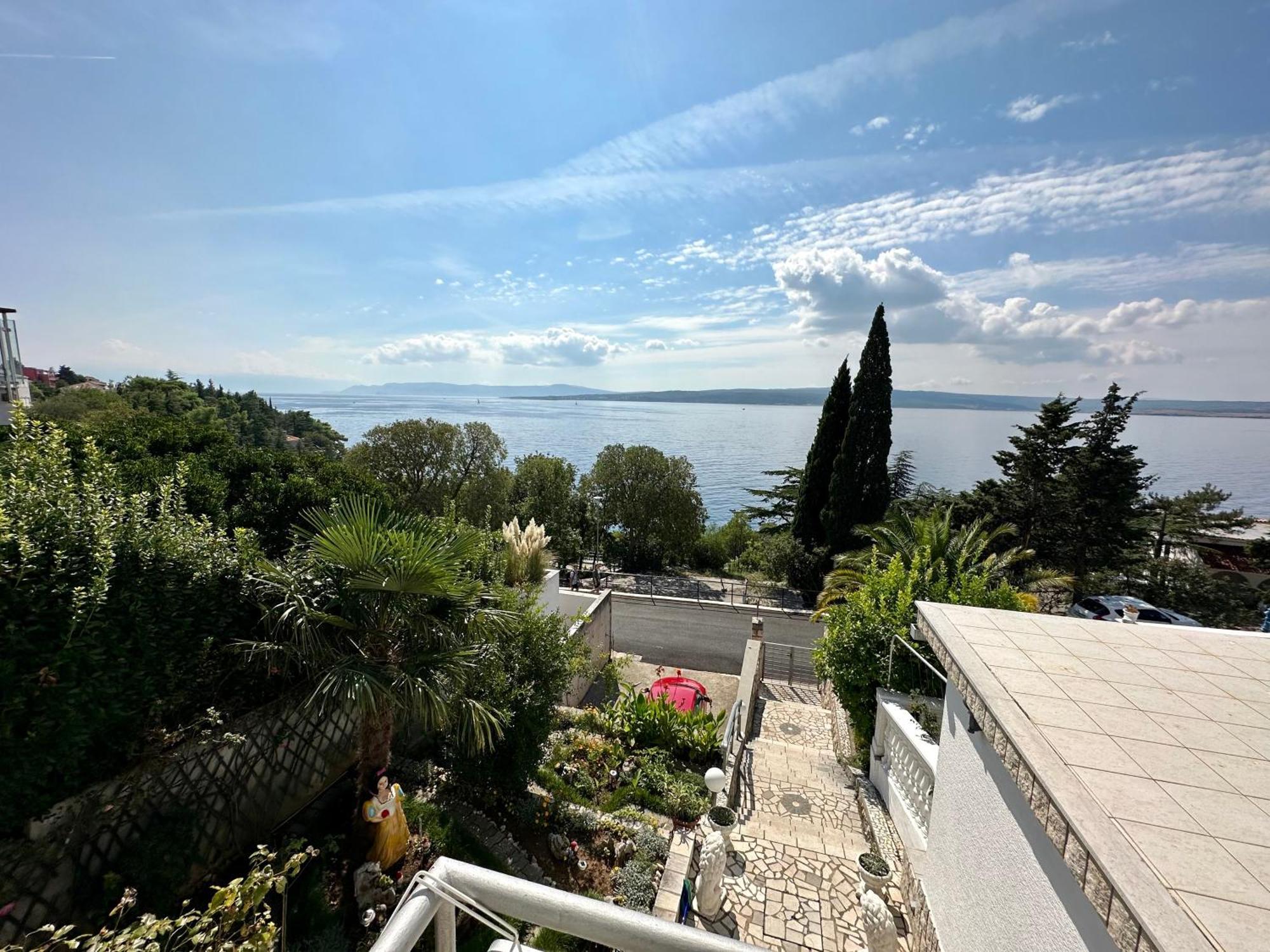 Apartmani Loki Dramalj Bagian luar foto