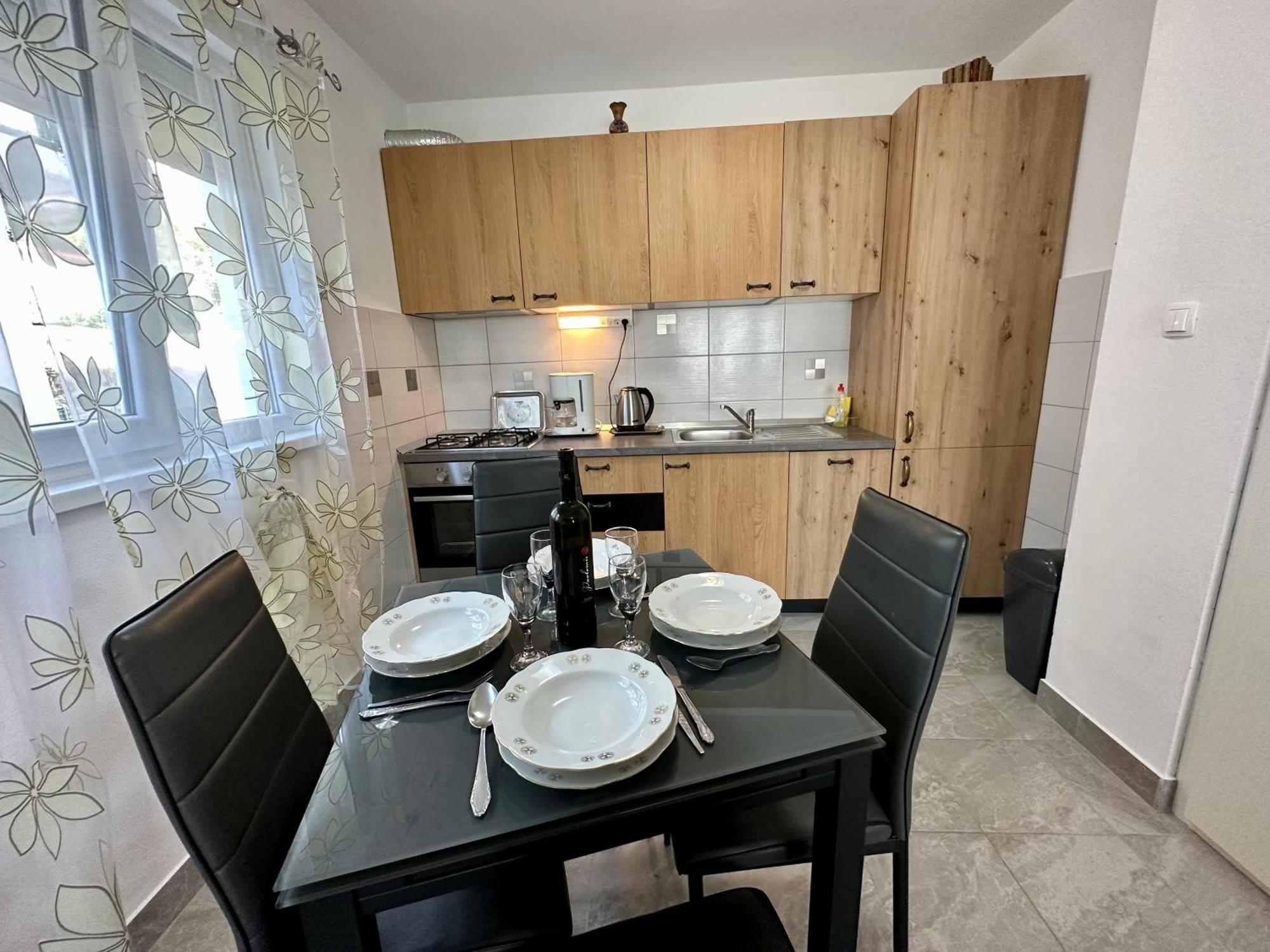 Apartmani Loki Dramalj Bagian luar foto